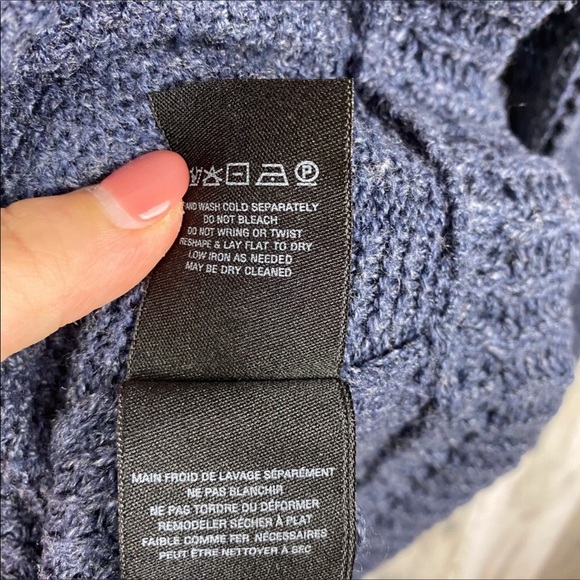 Angel of the North Rosie Cowlneck Pullover Medium - Picture 13 of 16